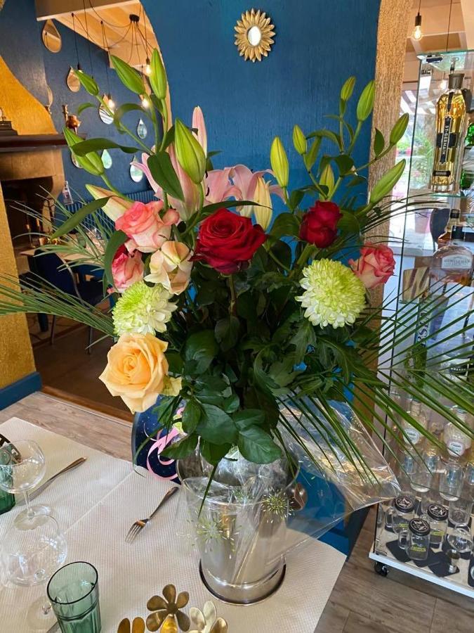 Hotel Restaurant Le Chanel Villieu Zewnętrze zdjęcie
